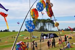 Hütten, Windspiele Bild von Ralph Fautz, BZ